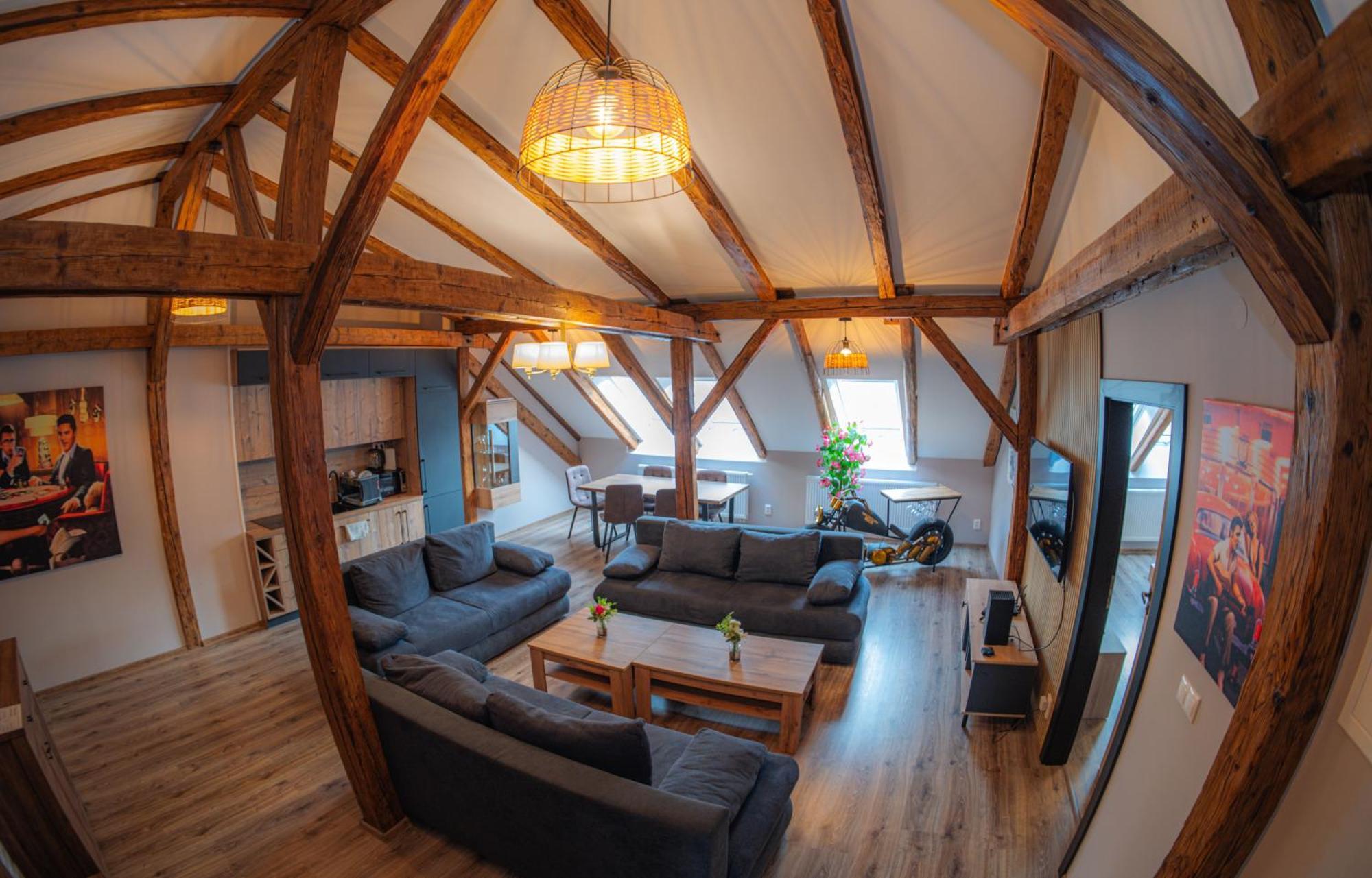 Appartamento Apatman Fellini House Trenčín Esterno foto