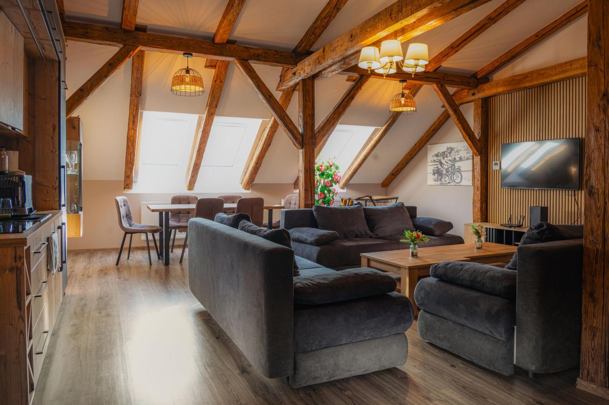 Appartamento Apatman Fellini House Trenčín Esterno foto