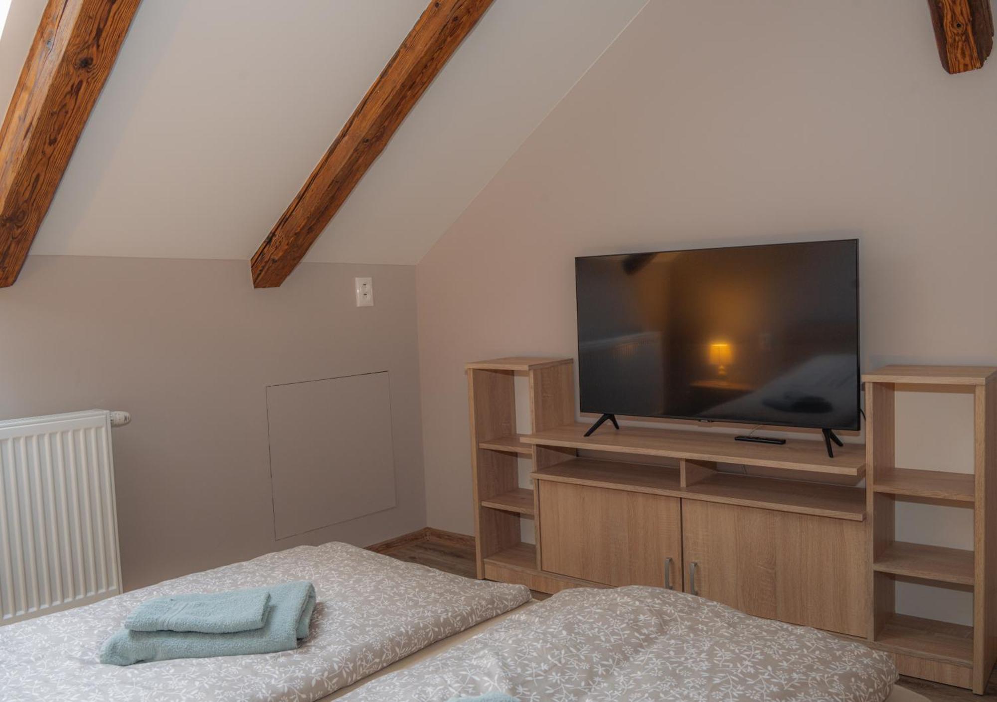 Appartamento Apatman Fellini House Trenčín Esterno foto